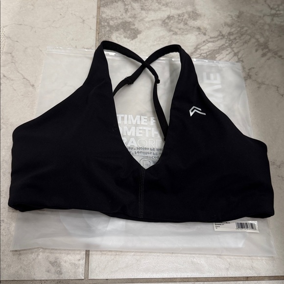ONER ACTIVE UNIFIEDMOVE MICRO BRALETTE REFLECTIVE LOGO BLACK MEDIUM NWT - Picture 3 of 7